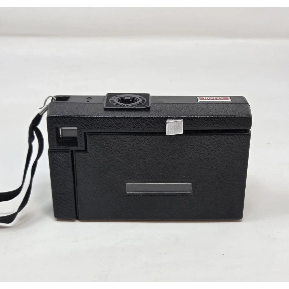 Vintage Kodak Instamatic X-35 126 Film Camera Kodar Lens w/ Case USA